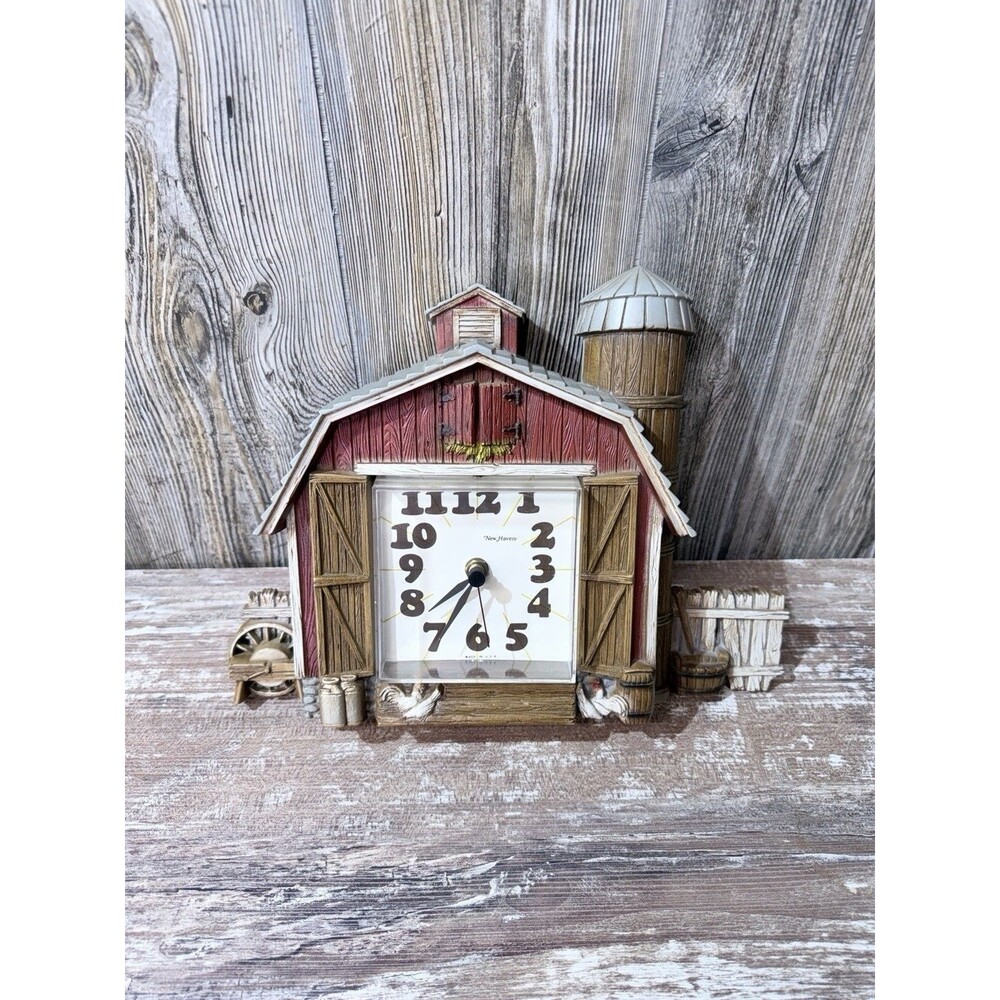 Vintage 1976 Burwood Products New Haven Quartz Wall Clock Farmhouse Cottagecore